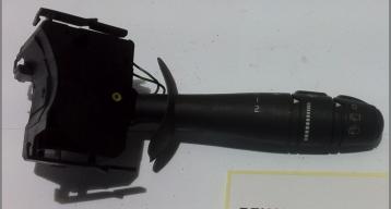 7701048915 blocco comandi tergicrstalli  renault laguna 2001