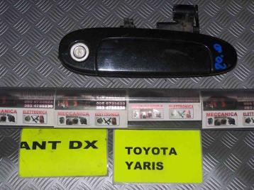 Toyota yaris dal 1999 al 2005 maniglia esterna anteriore dx