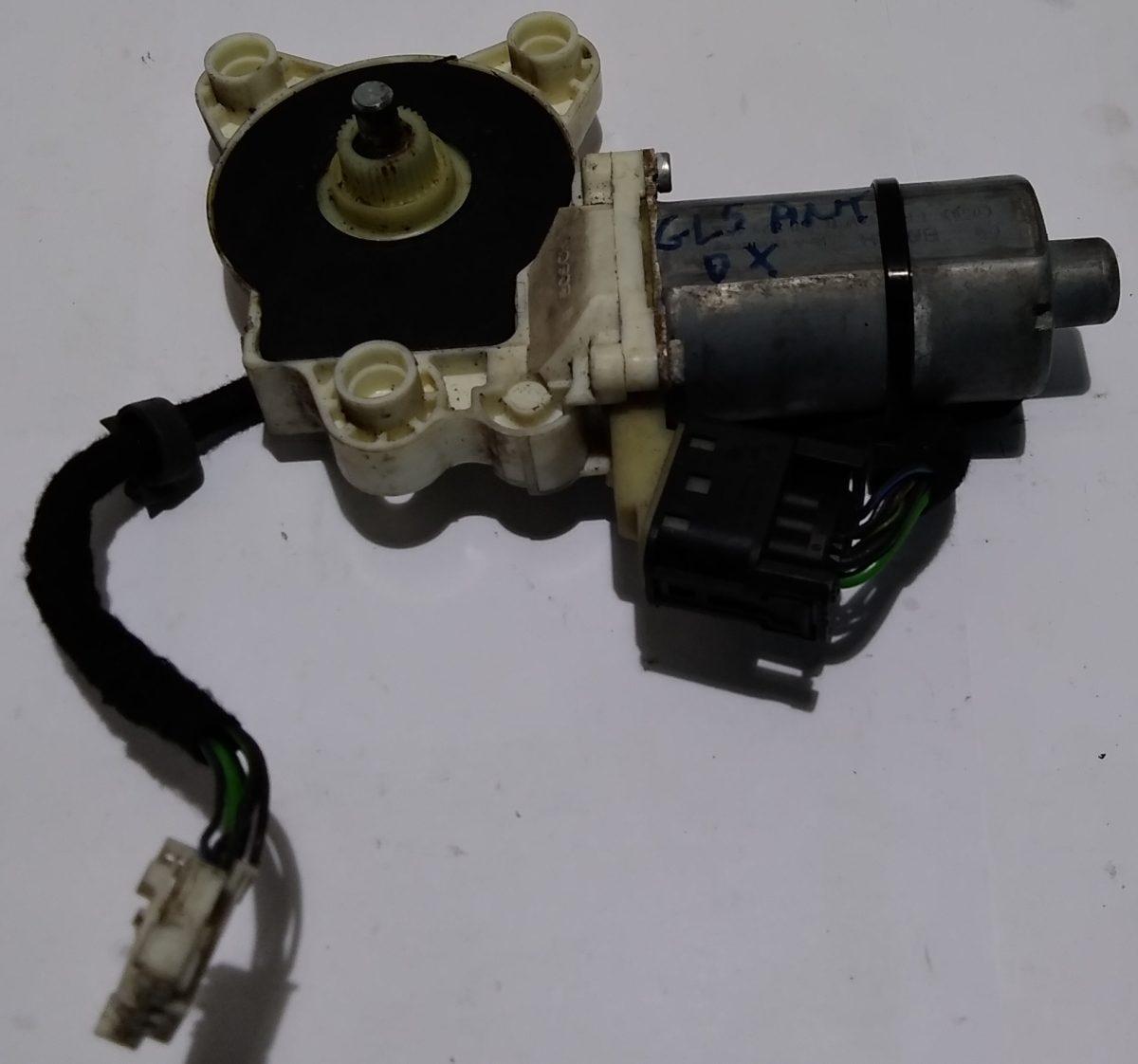 0130821432 motorino alzavetro ant dx mercedes classe r
