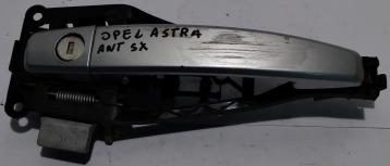 MANIGLIA ANT SX OPEL ASTRA 13142767<br /><br /><br />