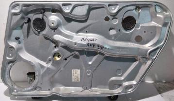 PANNELLO ALZAVETRO ANT DX VOLKSWAGEN PASSAT 3B1837462<br /><br /><br />