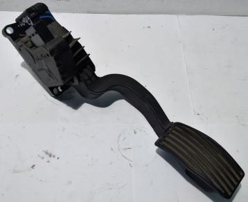 PEDALE ACCELERATORE FIAT GRANDE PUNTO 1.4 BZ 55702020<br />