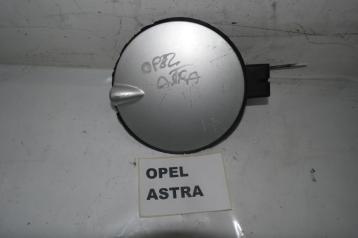 Opel astra sportellino carburante
