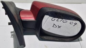 SPECCHIETTO DX RENAULT CLIO 2010 8200802081<br /><br /><br />