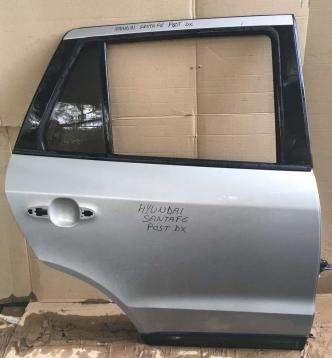 PORTIERA POST DX HYUNDAI SANTA FE 2006 770042B030<br /><br /><br />