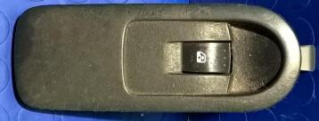 PULSANTI ALZAVETRO SX RENAULT SCENIC 2005 8200315042<br /><br />