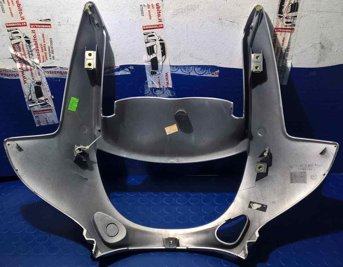 CARENA ANTERIORE BMW K1200 RS 2003 46632307768<br /><br /> <br /><br />