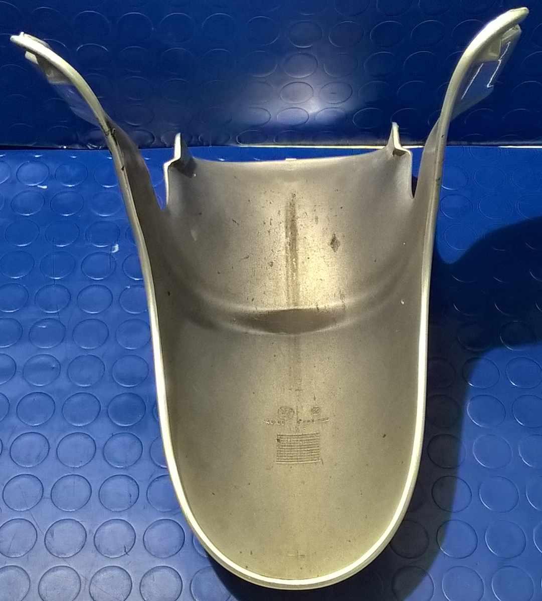 PARAFANGO ANTERIORE BMW K1200 RS 2003 46632307765<br /><br /><br />