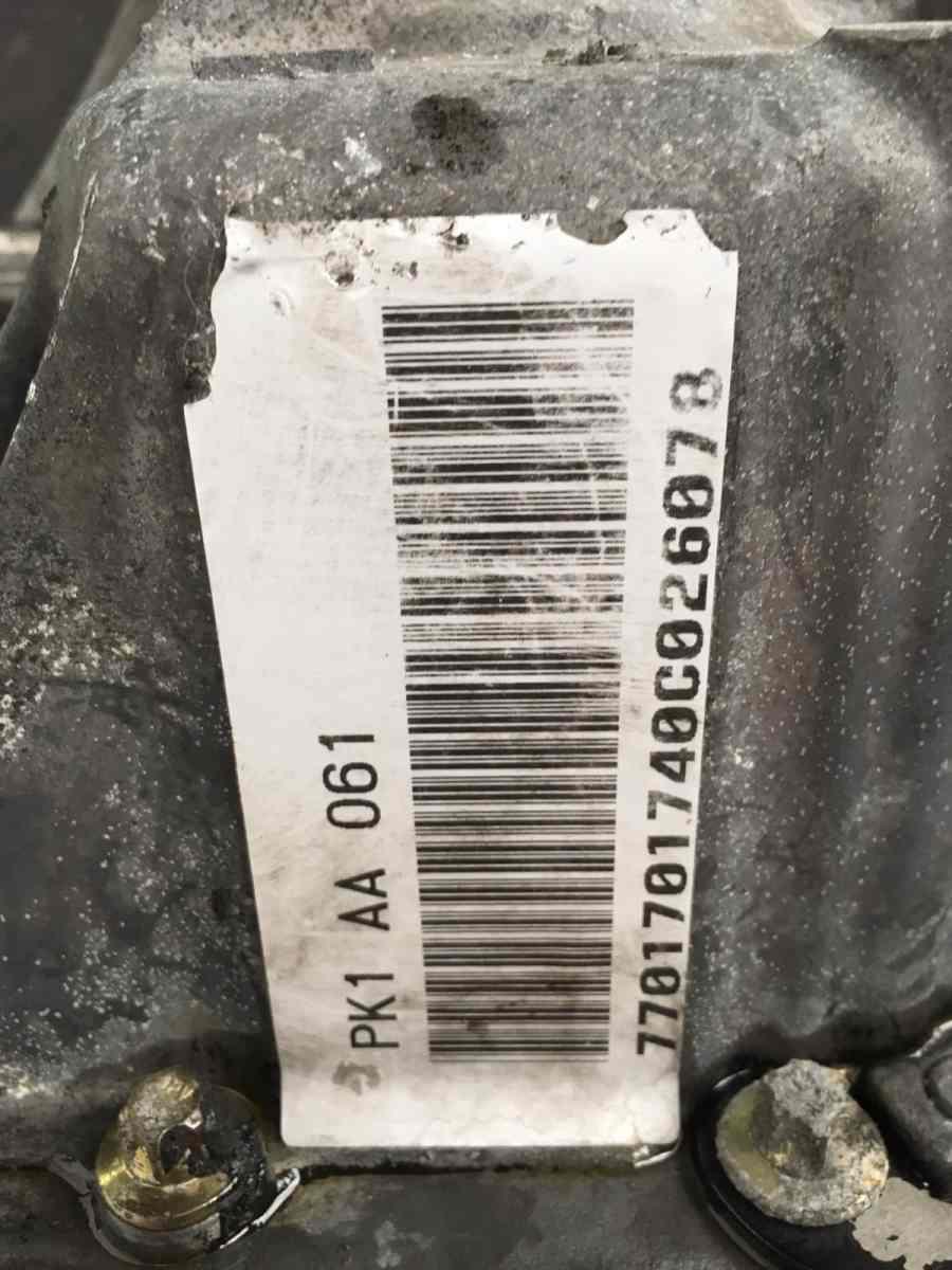 SCATOLA CAMBIO RENAULT LAGUNA 2010 2000 DCI 8200017301<br />