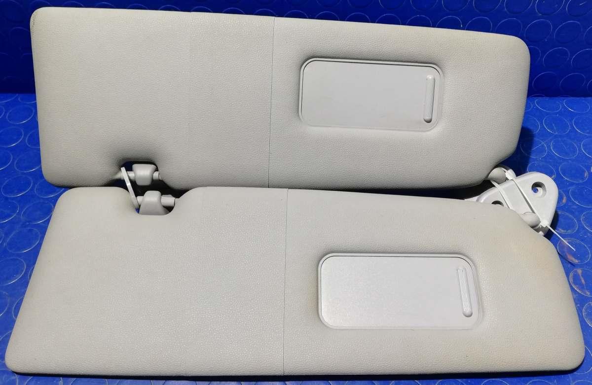 ALETTE PARASOLE BMW SERIE 1 120D 2007 51167252505<br /><br /><br />
