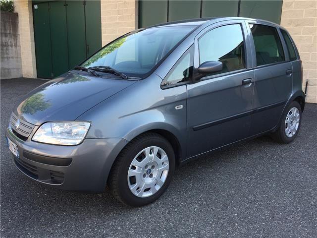 CENTRALINA MOTORE FIAT IDEA 1.3 MJT 75CV 2007 51833813<br /><br />