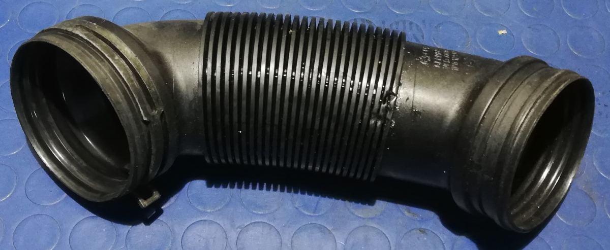 Tubo aspirazione volkswagen golf 5 1k0129684l