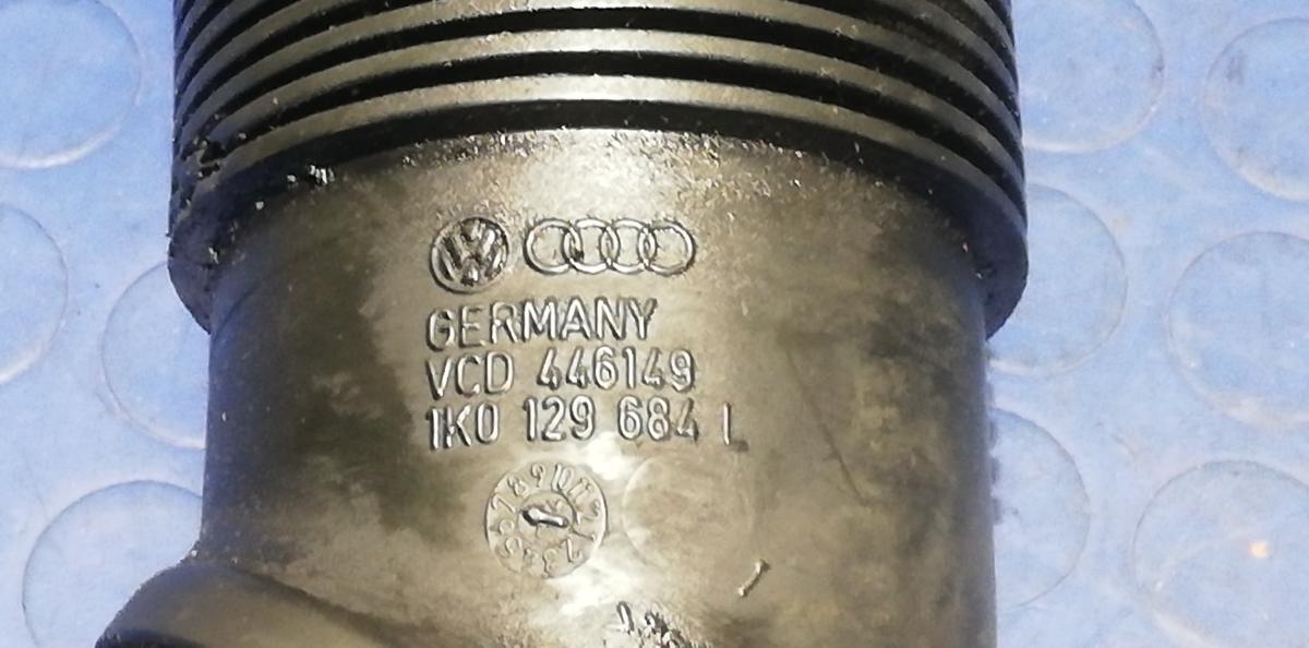 Tubo aspirazione volkswagen golf 5 1k0129684l