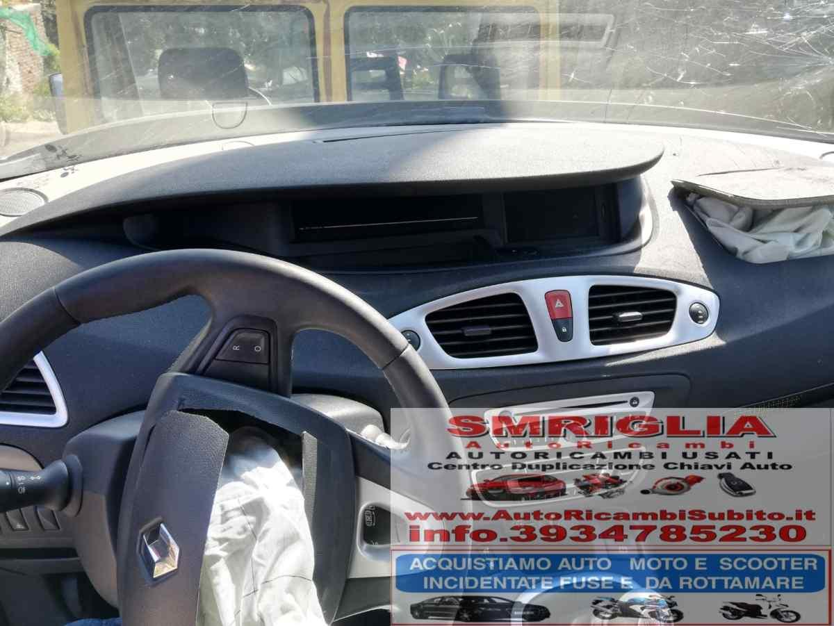 Renault scenic x mode motore 1500 dci tipo motore k9kj8 cv110