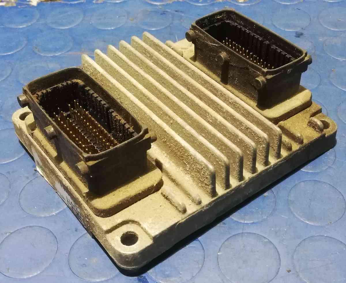 CENTRALINA MOTORE OPEL ASTRA H 1.7 D 8973065751<br /><br /><br />