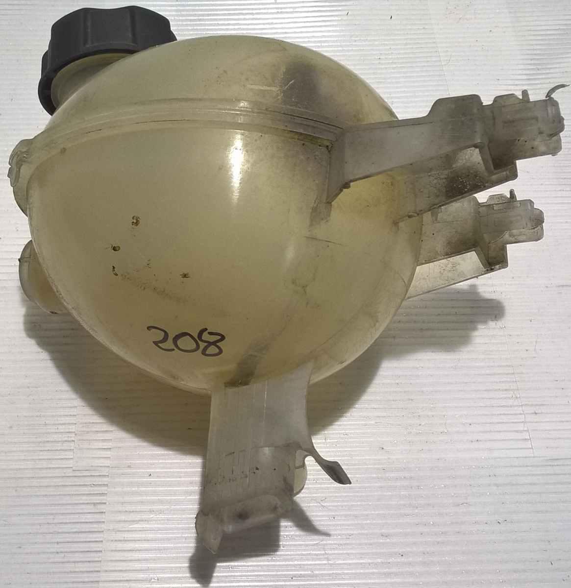 vaschetta acqua radiatore peugeot 208 9800777280<br />