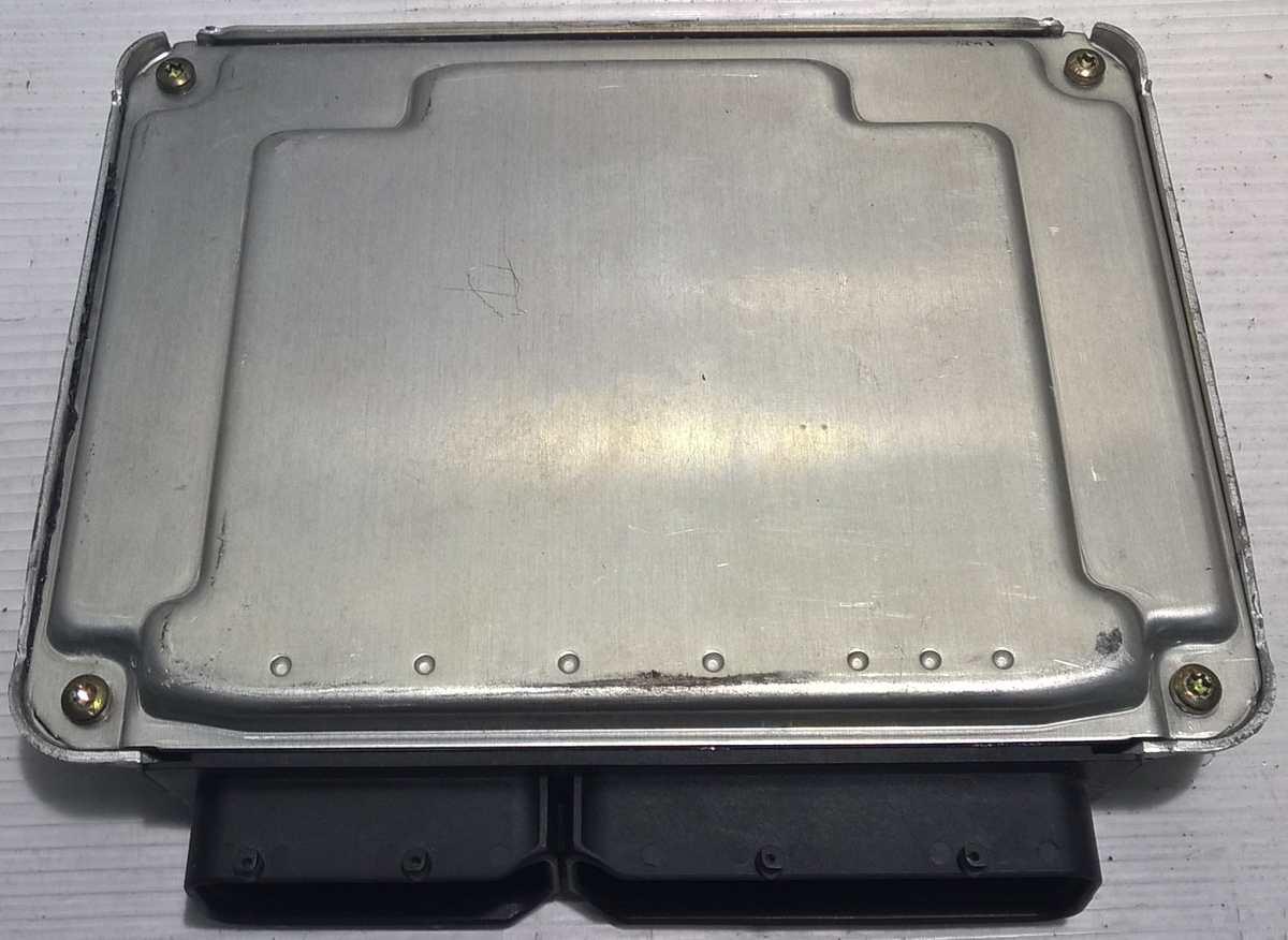 centralina motore volkswagen new beetle 0281010133