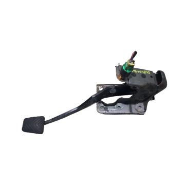 Pedale freno mitsubishi outlander 4620a160