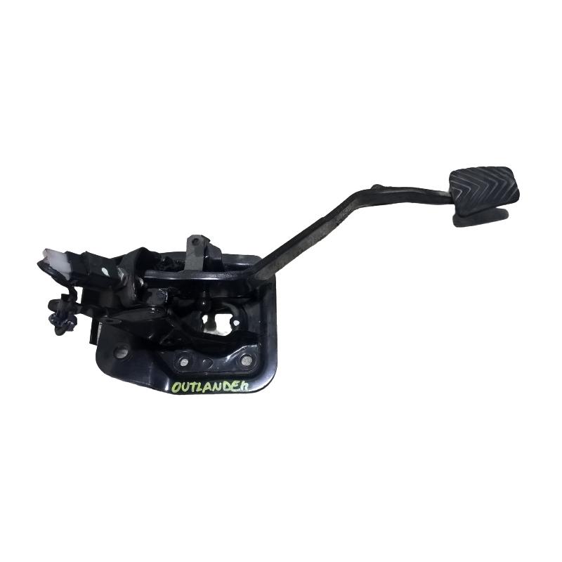 pedale frizione mitsubishi outlander MN101630