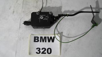 Bmw 320 e46 8372240 motorino sportel carburante