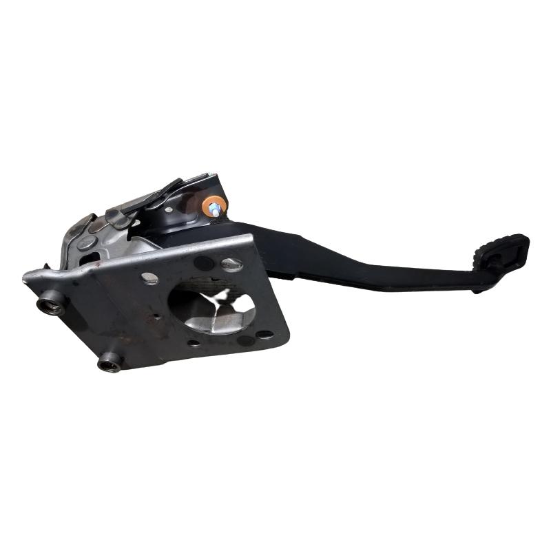 pedale freno mitsubishi asx 1.6 bz 4620A160