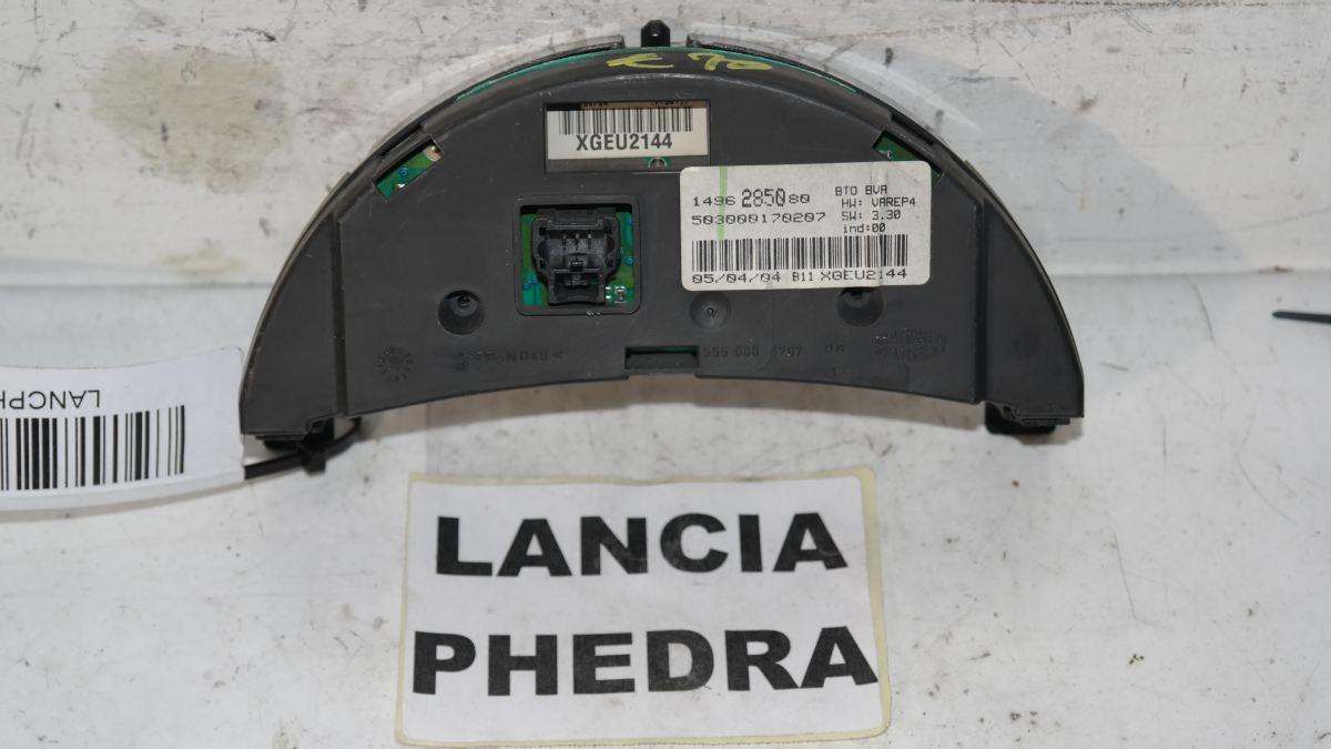 Lancia phedra orologio digitale