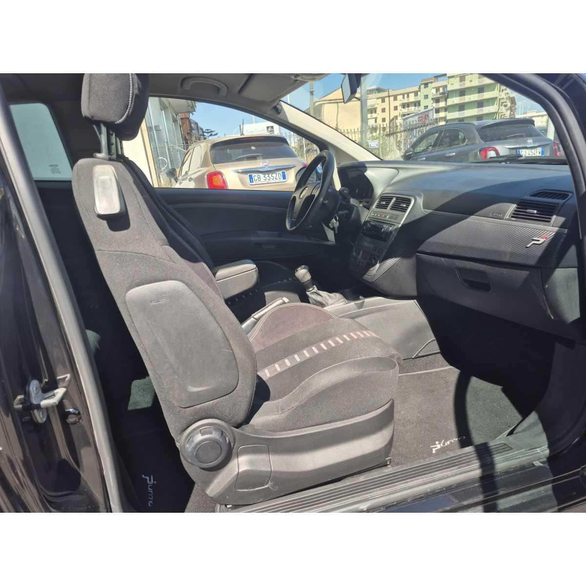 Fiat grande punto turbo jet 1400 bz 120cv auto introvabile in queste condizioni