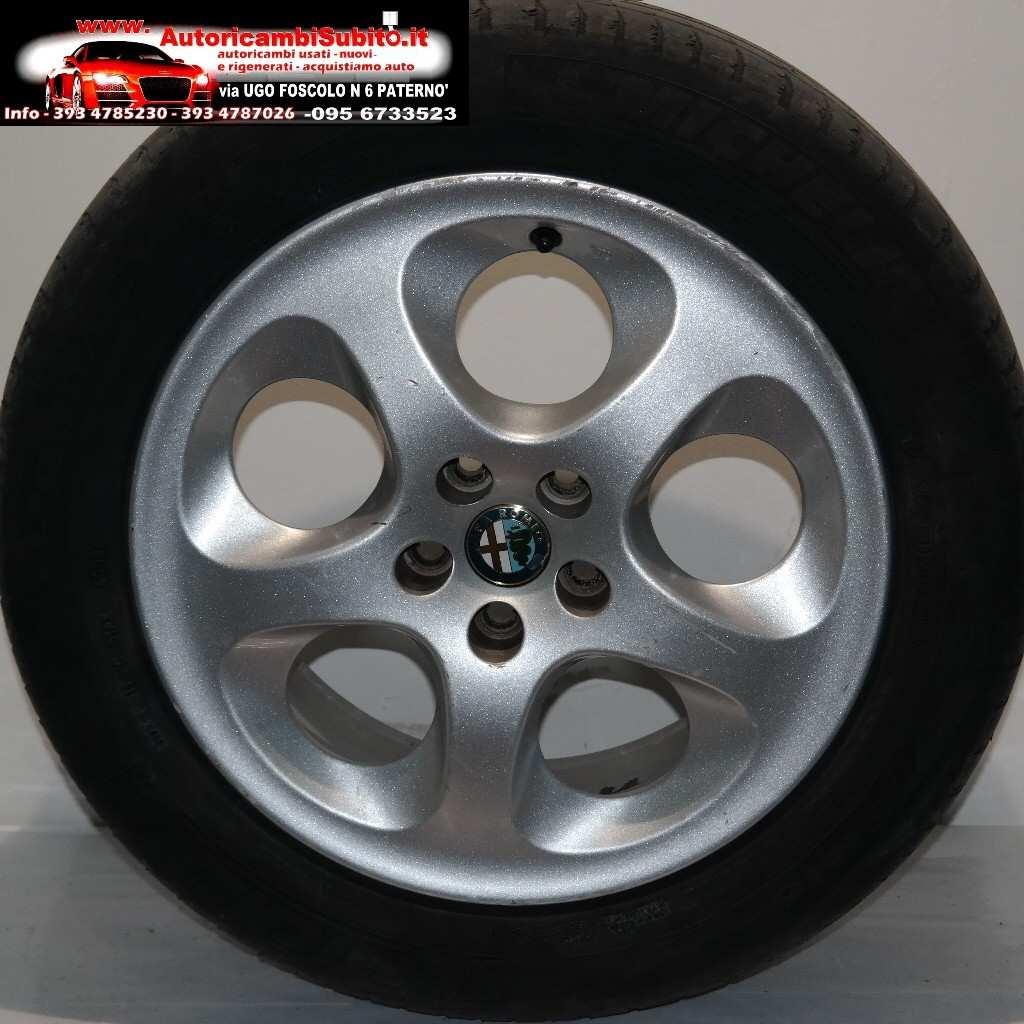 Alfa 147 4 cerchi in lega originali