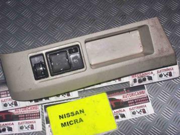 Ricami auto nissan micra pulsante regolaggio specchietto