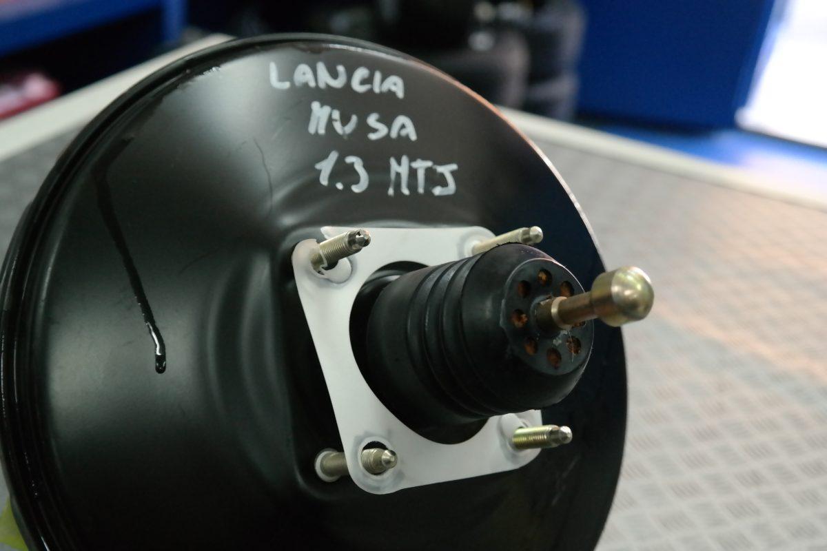 Lancia musa 1300 mtjet platino dal 2004 al 2007