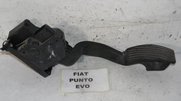 Fiat punto evo 1300 mtjet 55702020 pedale acceleratore