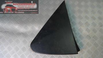 Toyota yaris plastica esterna copriparafango sx