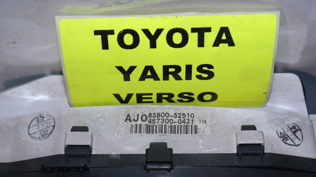 Toyota yaris verso contakm digitale