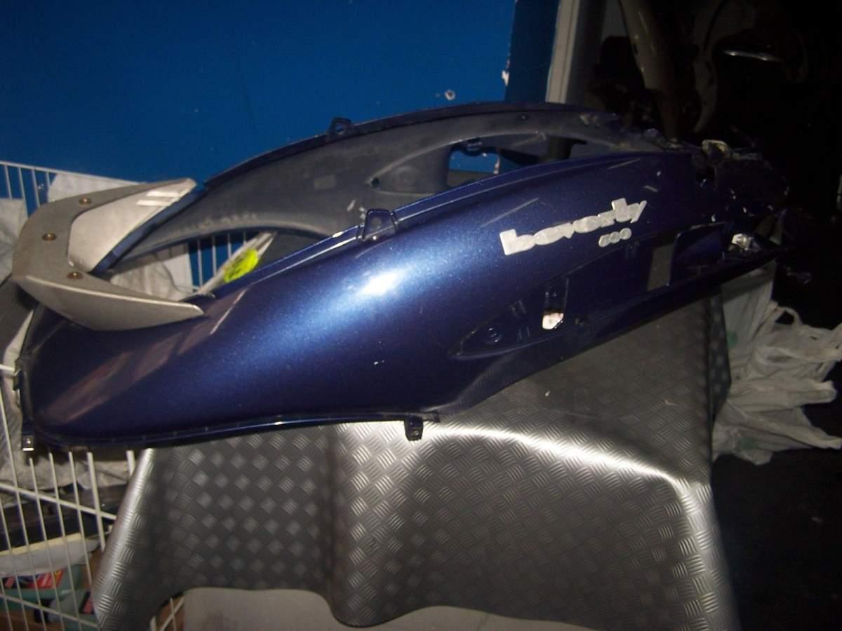 Ricambi scooter piaggio beverly 500  carene laterali posteriori