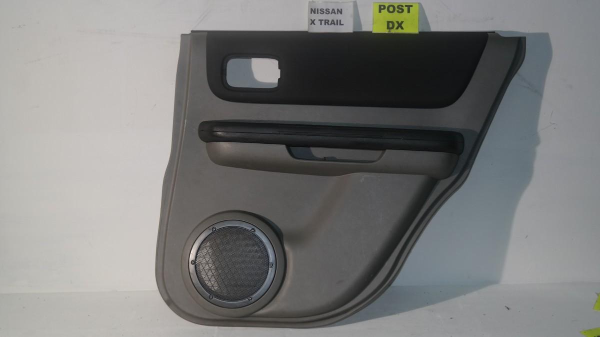 Nissan x-trail dal 2001 al 2006 pannello portiera post dx