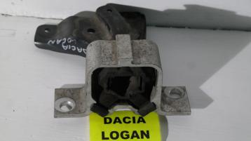 Dacia logan 420742 / 204600 / b04308 supporto motore